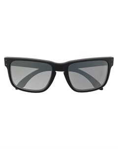 Солнцезащитные очки в квадратной оправе с логотипом Oakley