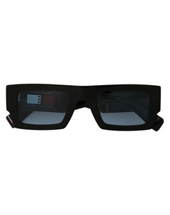 Солнцезащитные очки из коллаборации с Tommy Hilfiger Romeo hunte