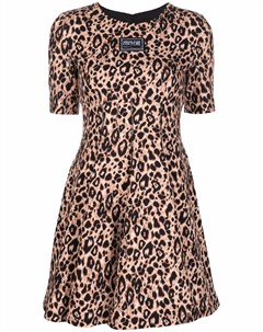 Платье с леопардовым принтом и короткими рукавами Versace jeans couture