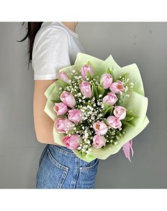 Букет из розовых тюльпанов и гипсофилы Л'этуаль flowers