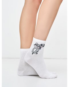 Укороченные женские носки белого цвета с изображением енота Mark formelle