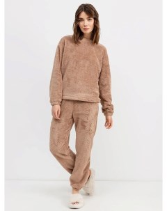 Домашний комплект с меховым ворсом (джемпер и брюки) бежевого цвета Mark formelle