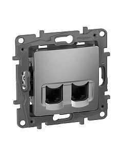 Розетка Legrand Etika 672455