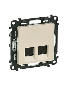 Розетка Legrand Valena Life 753543