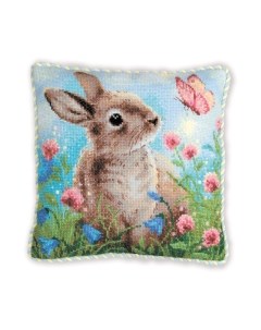 Набор для вышивания Подушка Кролик в клевере / 2060Р Риолис