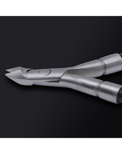 Кусачки маникюрные для кутикулы «Premium», скрытая пружина, 11 см, длина лезвия-6 мм, чёрные, серебристые Qf