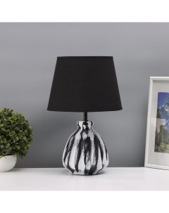 Лампа настольная «Кира» 1×40 Вт Е27 черный/белый 25×25×38,,5 см Risalux