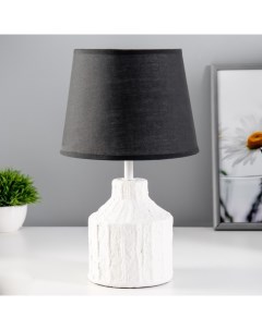 Настольная лампа «Киана» Е14 40 Вт бело -черный 20×20×33 см Risalux