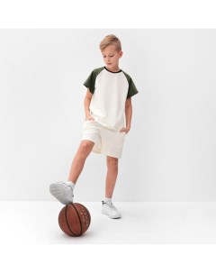 Комплект для мальчика (футболка и шорты), цвет экрю, оливковый, рост 134 см Minaku