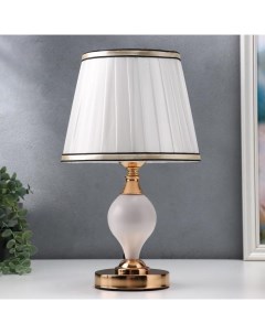 Лампа настольная «Галатея» 1×40 Вт Е27 220 В белый-золото 20×20×38.5 см. Risalux