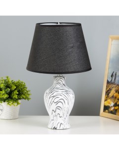 Настольная лампа «Власта» E14 40 Вт белый-черный 23×23×36 см Risalux