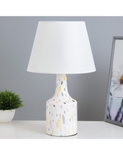 Настольная лампа «Изель» E14 40 Вт белый 22.5×22.5×37 см Risalux