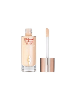 Подсвечивающее тональное средство Hollywood Flawless Filter Charlotte tilbury