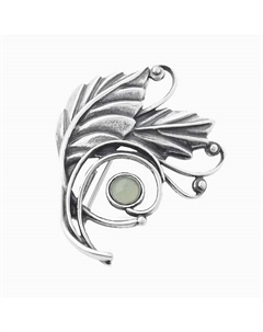 Брошь с нефритом "Листья" покрытая серебром Shine & beauty