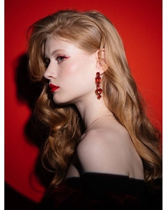 Серьги висячие со стразами «Драгоценность» сердце, цвет красный в серебре, 7см Qf