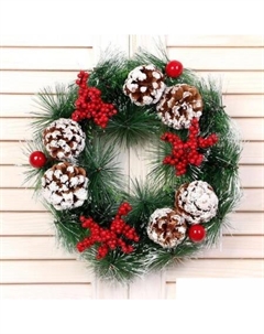 Рождественский венок Снежные шишки и ягодки d-25 см 5036596 Зимнее волшебство