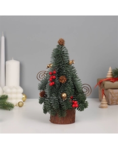Искусственная ёлка литая настольная «. С завитками и ягодами», 23×11 см, ветки отгибаются Зимнее волшебство