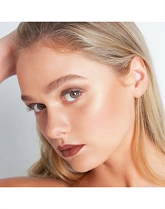 Хайлайтер Mary Lou Manizer Thebalm