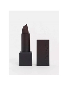 Помада для губ  Power Bullet Matte Lipstick Huda beauty