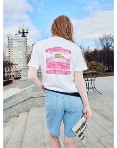 Футболка женская белая с принтом "кинотеатр октябрь" Mark formelle