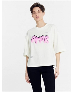 Футболка женская светло-молочная с печатью Mark formelle