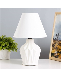 Лампа настольная «Грани» 1×25 Вт E14 белый 20×20×30 см Risalux