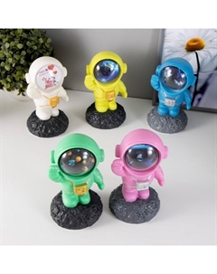 Ночник Космонавт LED USB МИКС 7,5х7,5х17,5 см Risalux