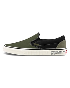 Кроссовки Classic Slip On 66 Supply Green Black Vans