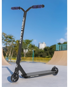 Самокат мужской/женский, Черный Reaction