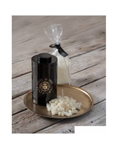 Ароматизированая свеча Spontaneous Generosity (200 г) State of mind