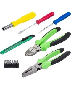 Универсальный набор инструментов Помощник 555