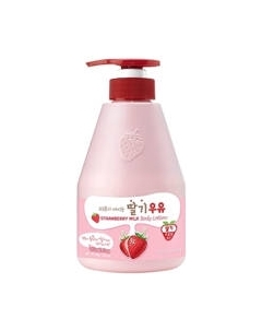 Лосьон для тела Welcos Kwailnara Strawberry Milk Body Lotion