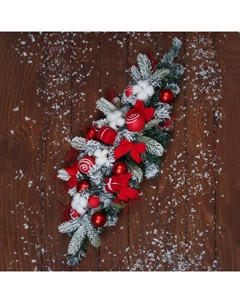 Гирлянда новогодняя хвойная «. Сюрприз» 60×23 см, красно-белая Зимнее волшебство