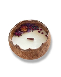 Свеча ароматическая в кокосе с ароматом Мерло 250 Candle zen