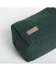 Косметичка женская на молнии, объёмная, средний размер, мягкая, зелёная Textura