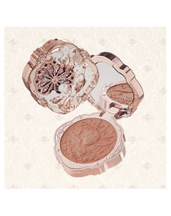 Кремовые румяна с сияющим финишем Little Angel Cream Blush Flower knows