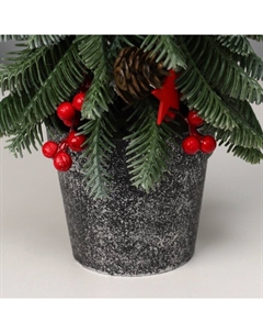 Искусственная ёлка литая настольная «. С ягодками, в горшочке», 33×8.5 см, ветки отгибаются Зимнее волшебство
