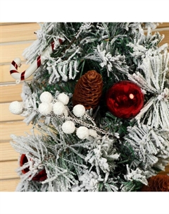 Искусственная ёлка настенная «. Уютная сказка», заснеженная, 67 см, ПВХ ветки отгибаются Зимнее волшебство