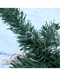 Искусственная ёлка настенная «. Горшок половинка», 50 см, ПВХ ветки отгибаются Зимнее волшебство