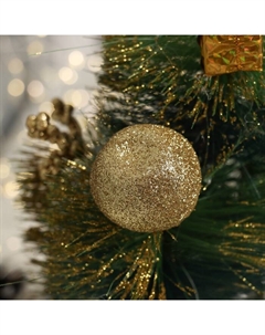 Искусственная ёлка настольная «. Звёздная» в горшочке, шары и ягодки, 27 см, ветки ПВХ отгибаются Зимнее волшебство