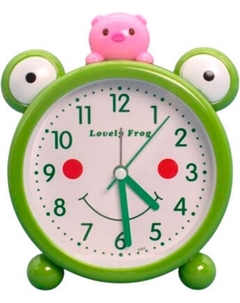 Настольные часы ILikeGift Lovely frog with piglet / 100P-2303-01 Ilikegift