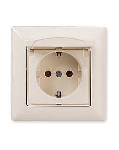 Розетка Gunsan Visage 01 28 12 00 152 117