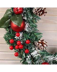 Венок новогодний d=40 см «. Лесной фестиваль» с ягодами, шариками, шишками Зимнее волшебство
