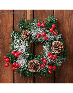 Венок новогодний d=22 см «. Шишки с ягодками на зелёном» Зимнее волшебство