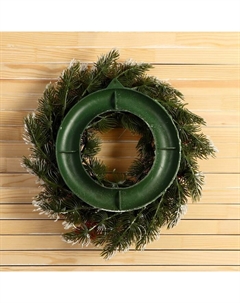 Венок новогодний d=27 см «. Уютная сказка», в снегу, с ягодами Зимнее волшебство