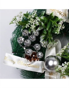 Венок новогодний d=24 см «. Фестиваль блеска», с бежевыми бантами и шариками Зимнее волшебство