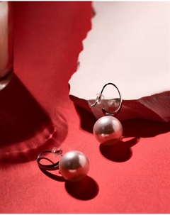 Серьги с жемчугом «Капля» полукруг, цвет белый в серебре Qf