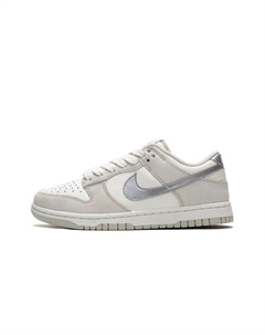 Кроссовки Dunk Low Wmns "Metallic Silver" Nike