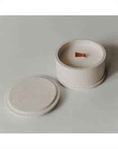 Свеча-шкатулка с ароматом "Клубника со сливками" 60 Мануфактура баличевых