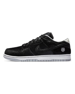 Кроссовки Sb Dunk Low Medicom Toy 2020 Nike